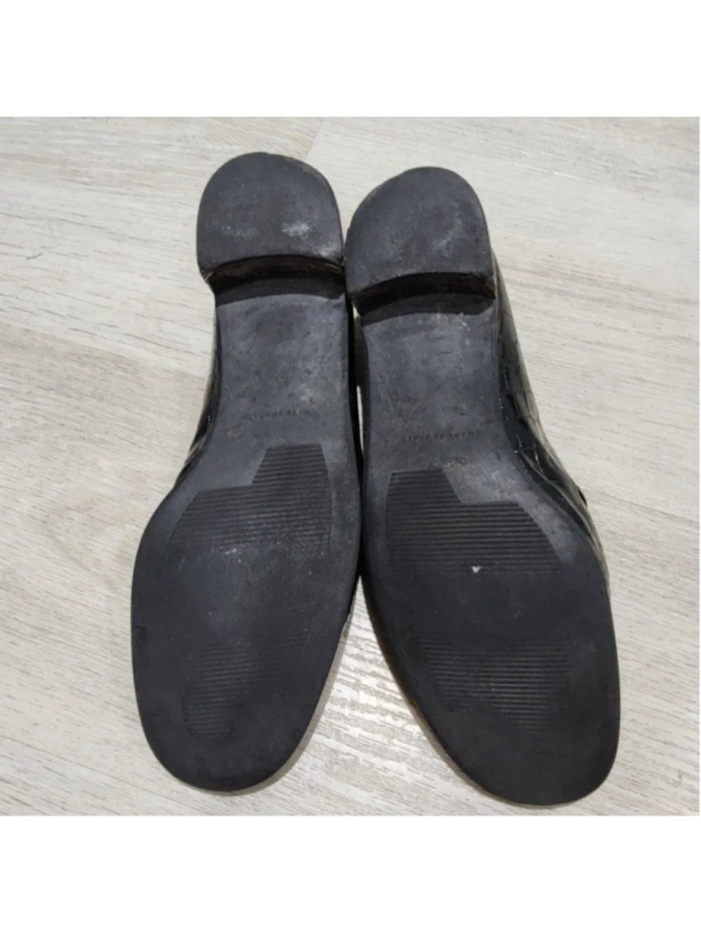 Stuart Weitzman Shoes Womens 7 Black Croc Embossed Loafer Flats Slip On Casual